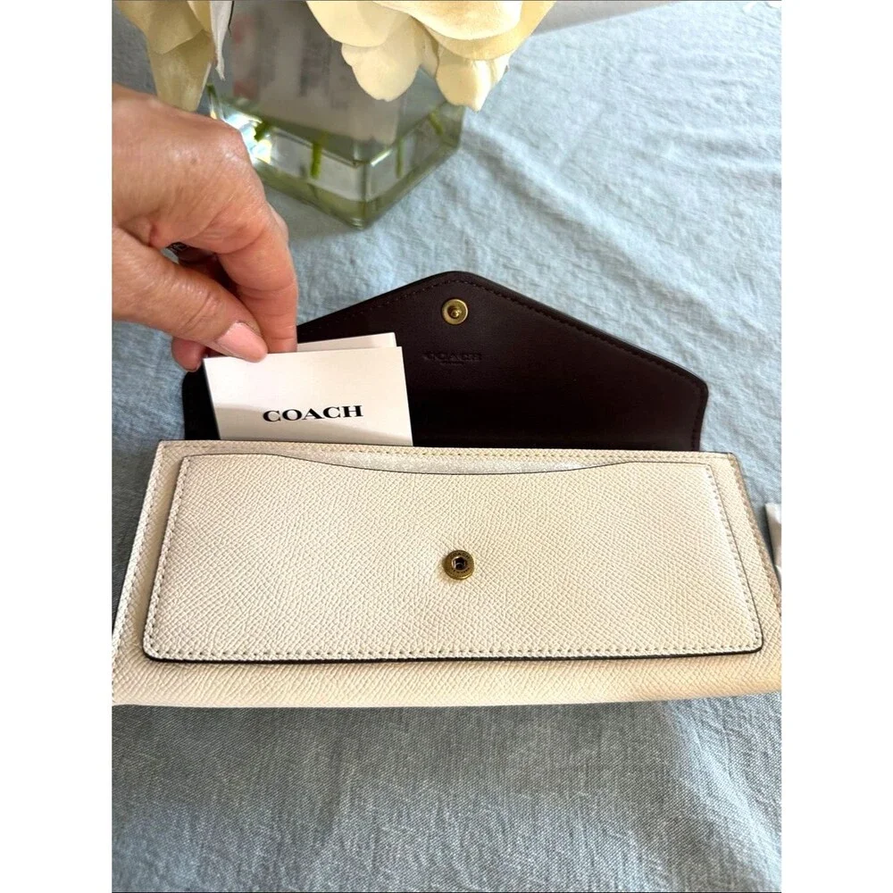 Coach Wyn Soft Wallet in Colorblock Two-Tone Envelope Wallet Clutch Beige Taupe